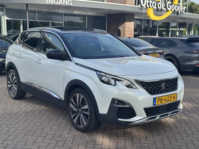 Peugeot 3008 1.2 PureTech GT Line / Panoramadak / Camera / Half leder / 19'' / Navigatie / Elektr. achterklep / Getint glas / Cruise Control