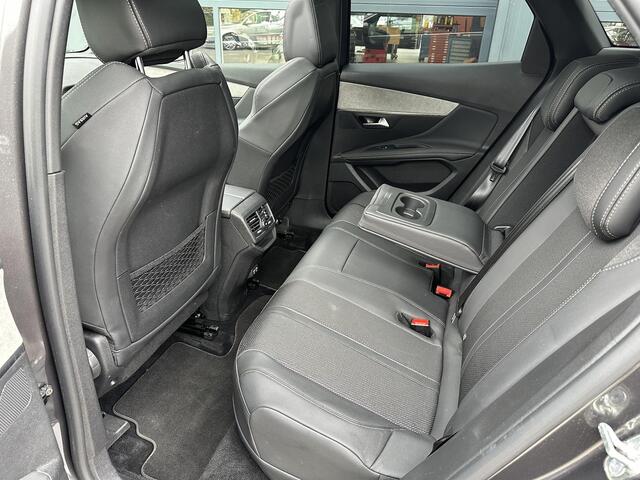 Peugeot 3008 1.6 HYbrid 225 GT