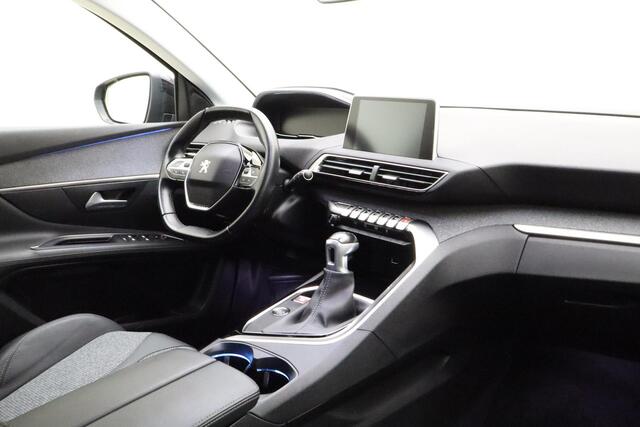 Peugeot 3008 1.2 PureTech Blue Lease Premium 130 PK | Handgeschakeld | Trekhaak | Camera | Handsfree achterklep | Dodehoekdetectie | Draadloze telefoonlader | Cruise Control | Airco |