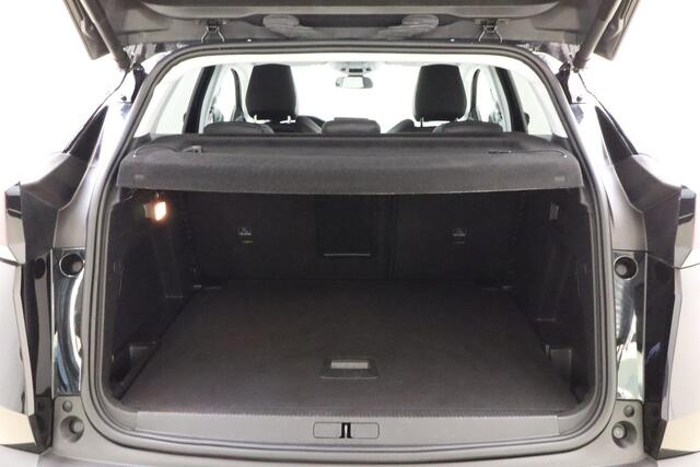 Peugeot 3008 1.2 PureTech Blue Lease Premium 130 PK | Handgeschakeld | Trekhaak | Camera | Handsfree achterklep | Dodehoekdetectie | Draadloze telefoonlader | Cruise Control | Airco |