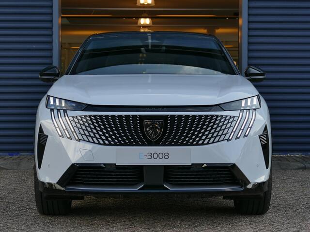 Peugeot 3008 e-3008 Launch Edition 325pk Dual Motor 73 kWh | NIEUW | Uit voorraad leverbaar! | Panorama dak | Alcantara pakket | 360 ° Camera | FOCAL Hi-Fi | ACC | Matrix LED