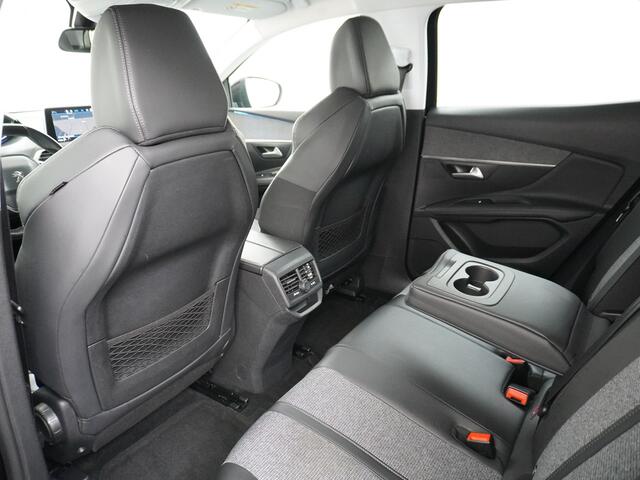 Peugeot 3008 1.2T 131PK GT Line 360°Camera Trekhaak Apple Carplay Android Auto Navi Ecc Stoelverwarming Cruise Control Pdc Lmv Led Dealeronderhouden