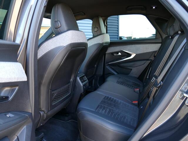 Peugeot 3008 1.2 Hybrid 136 GT | Adaptive Cruise Control | Matrix LED | Camera | 19'' LM Velgen | Stoelverwarming | Keyless Entry & Start | Verwarmd stuurwiel | Elektrische kofferklep