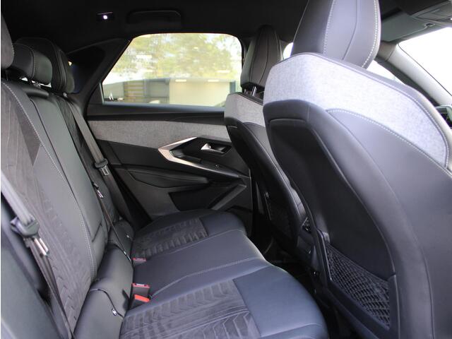 Peugeot 3008 1.2 Hybrid 136 GT Automaat | Navi / Camera / Adap Cruise