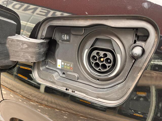 Peugeot 3008 1.6 HYbrid Allure 225pk Automaat | Navi | LED | Camera | (occasion)