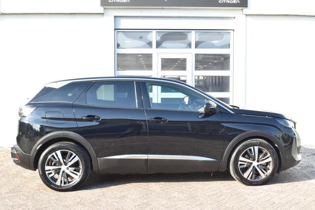 Peugeot 3008 plug-in Hybrid EAT8 195 Allure Navi | Airco | Keyless entry | Carplay | Camera |