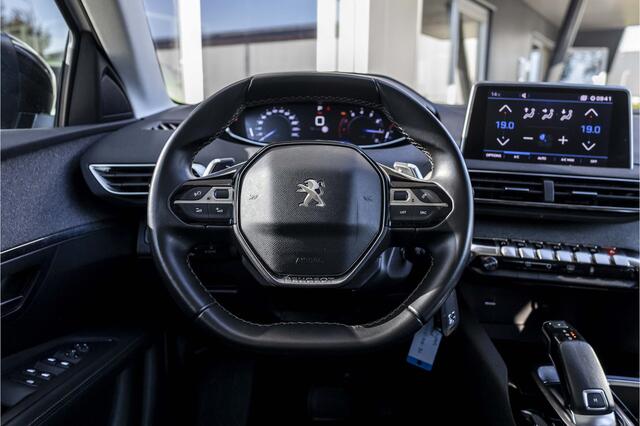 Peugeot 3008 1.2 PureTech Allure | Pano | NL Auto | 19"
