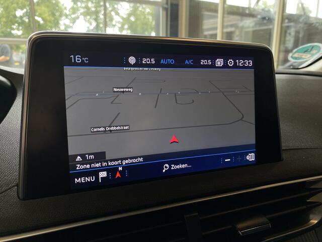 Peugeot 3008 1.2 PureTech Blue Lease Executive Automaat, Navigatie, PDC