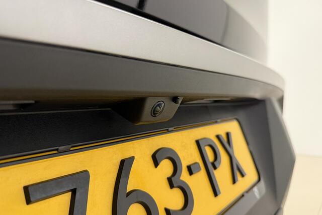 Peugeot 3008 e-3008 Allure 73 kWh 213pk | Navigatie | Climate Control | Rondom Camera | Cruise Control Adaptief | Keyless Entry en Start | 19" Lichtmetalen Velgen