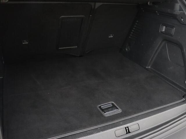 Peugeot 3008 1.6 HYbrid 225 Allure | Camera | Trekhaak afneembaar | Cruise Control | Carplay | Navigatie