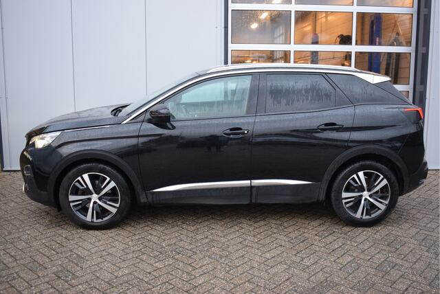 Peugeot 3008 1.2 PureTech Allure | Trekhaak | LED | Camera