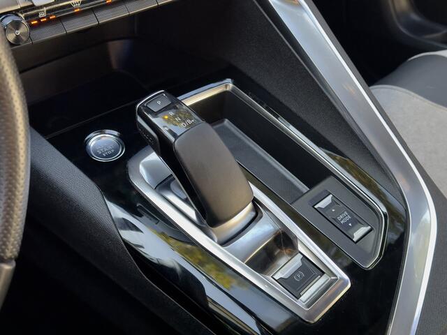 Peugeot 3008 1.6 HYBRID ACTIE! BETAAL NU 11450 50/50 GRATIS 2JR RENTEVRIJ FINANCIEREN