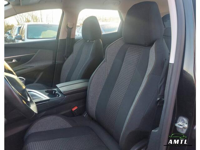 Peugeot 3008 - 1.2 PureTech Blue Lease Executive