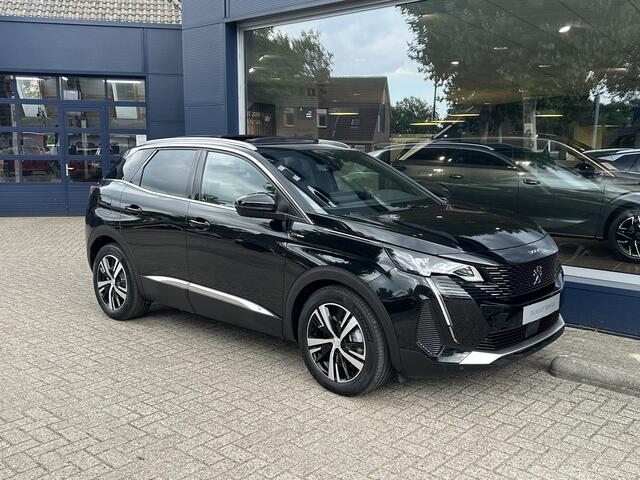 Peugeot 3008 1.6 HYbrid 225 GT | Slechts 15827 KM Gereden | Automaat | Panorama Schuif-/Kanteldak | Navigatie | Camera | Adaptieve Cruise Control | Hoge Zitpositie | Climate Control | LED Verlichting | Keyless Entry | Dode Hoek Detectie |