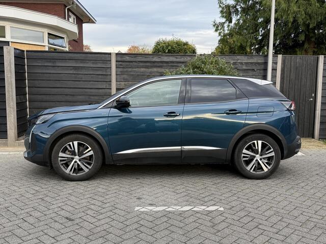 Peugeot 3008 Blue Lease Allure 1.6 HYbrid 225PK e-EAT8 Automaat Navigatie, Achteruitrijcamera, Keyless, Elektrische Kofferklep, Stoelverwarming, Dodehoek Detectie