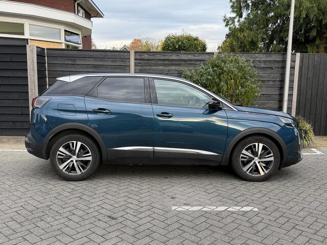 Peugeot 3008 Blue Lease Allure 1.6 HYbrid 225PK e-EAT8 Automaat Navigatie, Achteruitrijcamera, Keyless, Elektrische Kofferklep, Stoelverwarming, Dodehoek Detectie