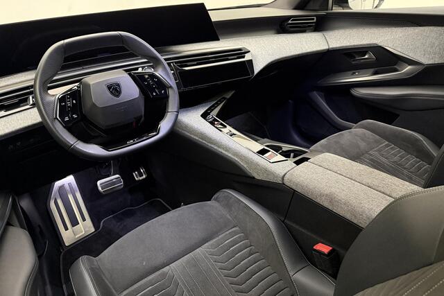 Peugeot 3008 Hybrid 136 GT Navigatie | Apple Carplay/Android Auto draadloos | Stoelverwarming | Elektr. achterklep | Adapt. Cruise | 360° Camera