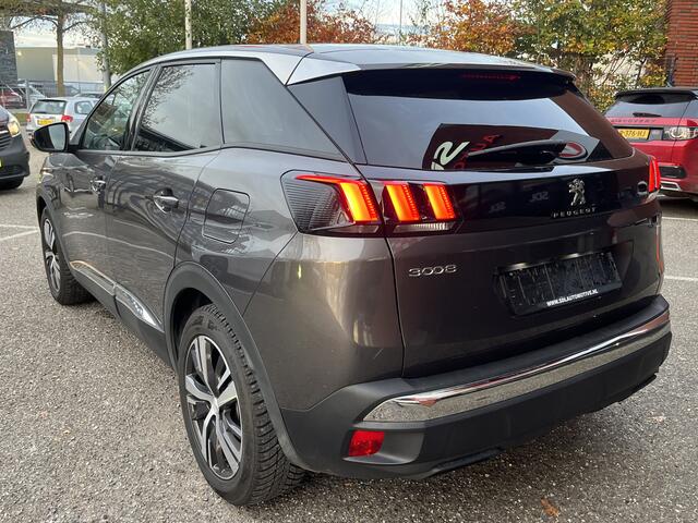 Peugeot 3008 1.6 HYbrid 225 Allure // NAVI // CAMERA // CLIMA // CRUISE // STOELVERWARMING //