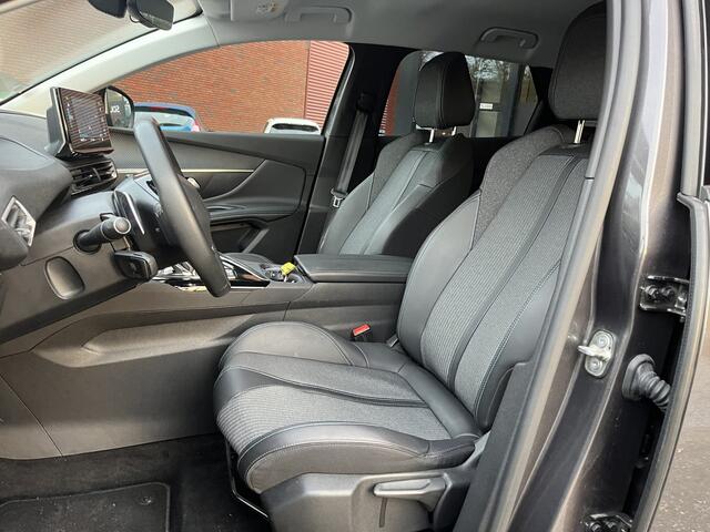 Peugeot 3008 1.6 HYbrid 225 Allure // NAVI // CAMERA // CLIMA // CRUISE // STOELVERWARMING //