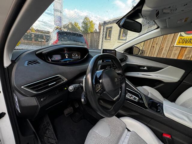 Peugeot 3008 1.2 PURETECH ALLURE automaat trekhaak