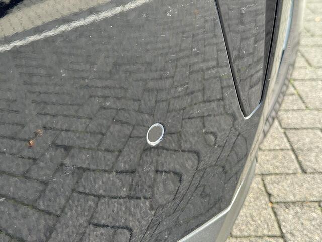 Peugeot 3008 GT 1.2 Hybrid 136PK e-DCS6 Automaat Navigatie, Achteruitrijcamera, Keyless, Stoel & Stuurwielverwarming, Adaptieve Cruise Control