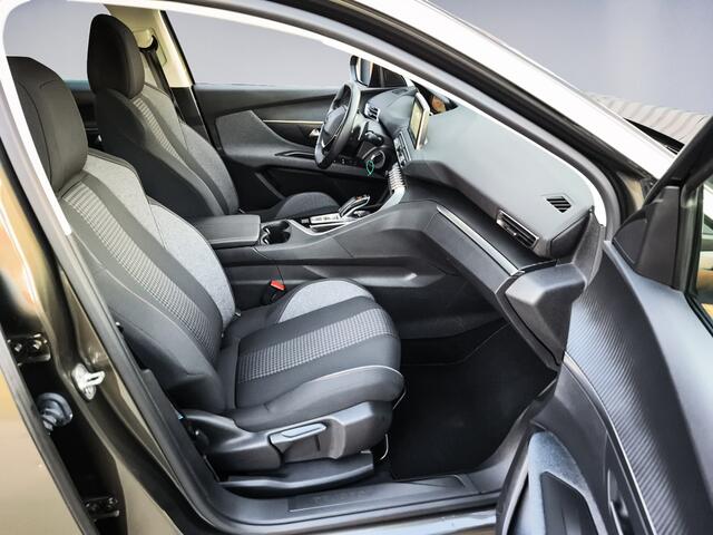 Peugeot 3008 1.2 PureTech Blue Lease Executive (131PK) 1e-Eig, Dealer-Onderh., BOVAG-Garantie, NL-Auto