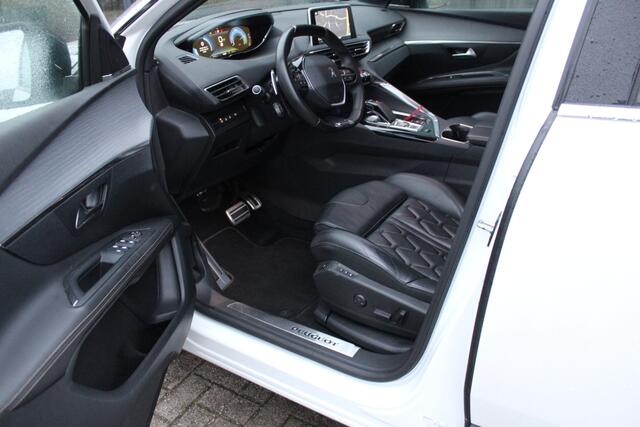 Peugeot 3008 1.6 HYbrid4 300 GT Schuifdak-Leder-Pano-Focal SOH 100% !!
