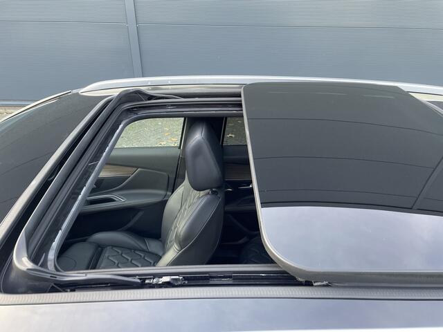 Peugeot 3008 300pk HYbrid4 GT (Elektrisch Schuifdak - Leder incl verwarming/massage/geheugen - Focal Electra - Elektrische klep - 360gr Camera - Keyless Entry - Adaptieve Cruise Controle)