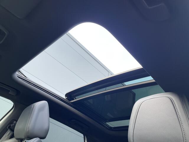 Peugeot 3008 300pk HYbrid4 GT (Elektrisch Schuifdak - Leder incl verwarming/massage/geheugen - Focal Electra - Elektrische klep - 360gr Camera - Keyless Entry - Adaptieve Cruise Controle)