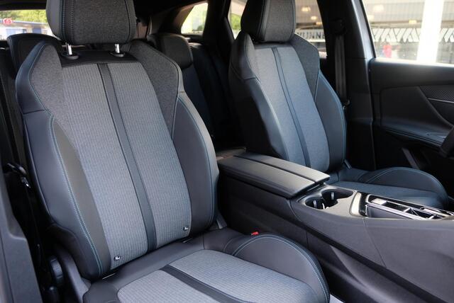 Peugeot 3008 1.6 Plug-in HYbrid 180pk EAT8 Allure Pack Business | Navi | App Connect | Adaptive Cruise | Climate | Keyless | Camera | Trekhaak