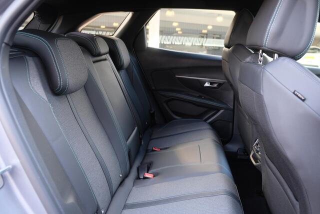 Peugeot 3008 1.6 Plug-in HYbrid 180pk EAT8 Allure Pack Business | Navi | App Connect | Adaptive Cruise | Climate | Keyless | Camera | Trekhaak