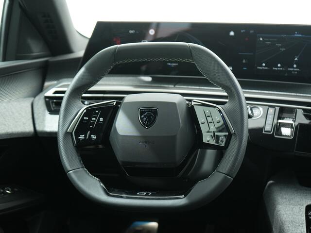 Peugeot 3008 1.2 HYBRID 136PK GT E-DCS6 | Achterklep Elektrisch | Winterpakket