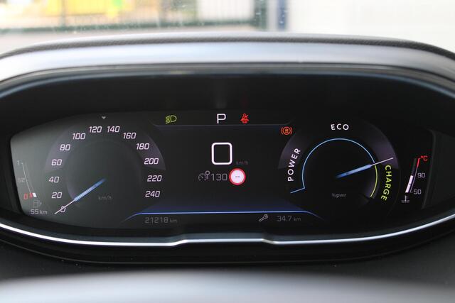 Peugeot 3008 1.2 Hybrid 136PK GT | 360° CAMERA | NAVIGATIE | ADAPTIVE CRUISE CONTROL | APPLE CARPLAY/ANDROID AUTO | CLIMATE CONTROL | 18" LICHTMETALEN VELGEN | DODEHOEK DETECTIE | KEYLESS ENTRY/START | FULL LED KOPLAMPEN | PARKEERSENSOREN VOOR EN ACHTER | DAB+ RADIO |