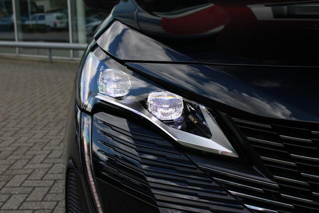 Peugeot 3008 1.2 Hybrid 136PK GT | 360° CAMERA | NAVIGATIE | ADAPTIVE CRUISE CONTROL | APPLE CARPLAY/ANDROID AUTO | CLIMATE CONTROL | 18" LICHTMETALEN VELGEN | DODEHOEK DETECTIE | KEYLESS ENTRY/START | FULL LED KOPLAMPEN | PARKEERSENSOREN VOOR EN ACHTER | DAB+ RADIO |