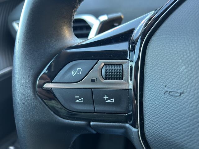 Peugeot 3008 1.6 HYbrid 225 Allure 1e EIGENAAR!! // LED // NAVI + CARPLAY // DODEHOEK DETECTIE // KEYLESS // CAMERA // TREKHAAK!!