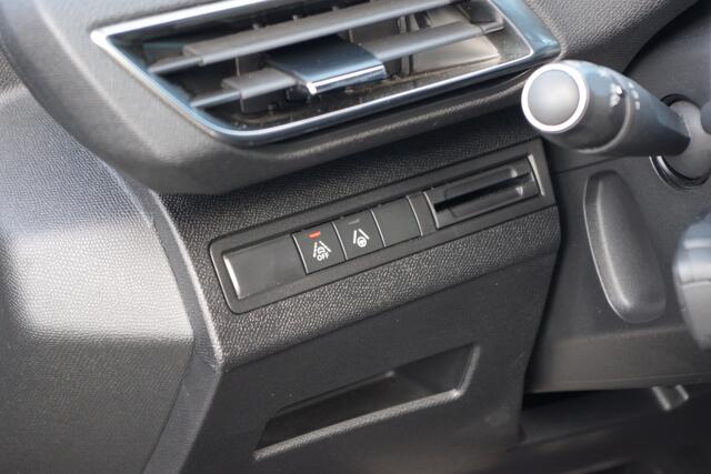 Peugeot 3008 1.2 PureTech 130 PK Automaat GT, LED, Camera, Carplay