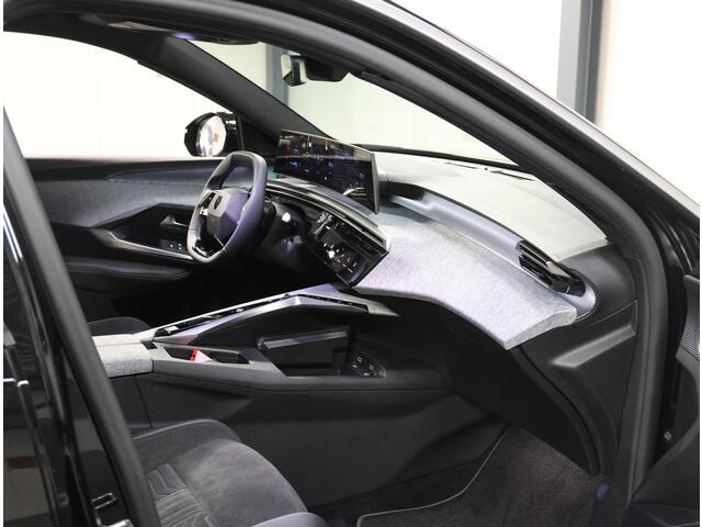 Peugeot 3008 e-3008 GT Avantage 210PK 73 kWh | 1ste eigenaar | AUTOMAAT | AppleCarPlay/AndroidAuto | Adaptive Cruise Control | Stoel/Stuurverwarming | Trekhaak | Camera | Alcantara/Leer | Sfeerverlichting | Virt.Cockpit | Keyless | Isofix | Privacy Glass | Parkeersens