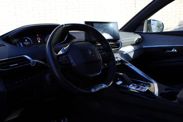 Peugeot 3008 1.6 HYbrid 225 GT | Adaptieve Cruise | BLIS | Camera | Panoramadak | Massage