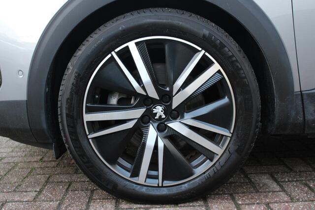 Peugeot 3008 1.6 HYbrid 225 GT | Adaptieve Cruise | BLIS | Camera | Panoramadak | Massage