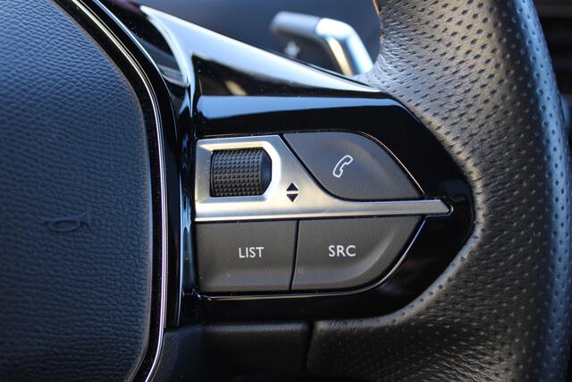 Peugeot 3008 1.6 HYbrid 225 GT | Adaptieve Cruise | BLIS | Camera | Panoramadak | Massage