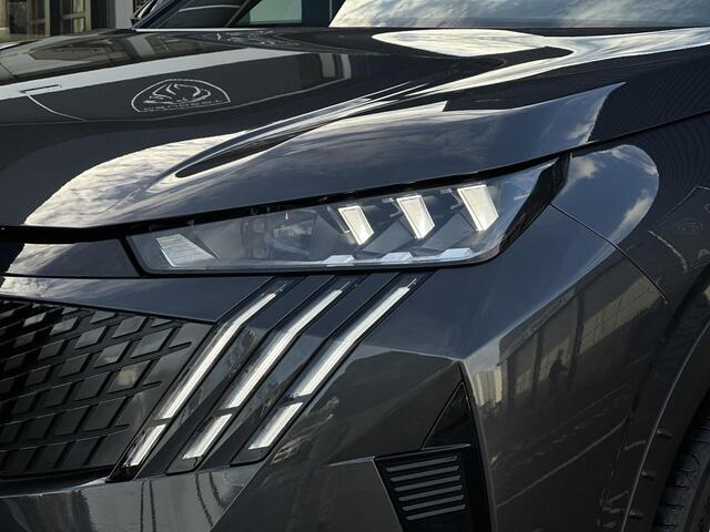 Peugeot 3008 1.2 Hybrid 145pk GT | Automaat | Stuur en Stoelverwarming | Elektrische achterklep | Achteruitrijcamera | Navigatie via 21inch scherm | Adaptieve Cruise Control