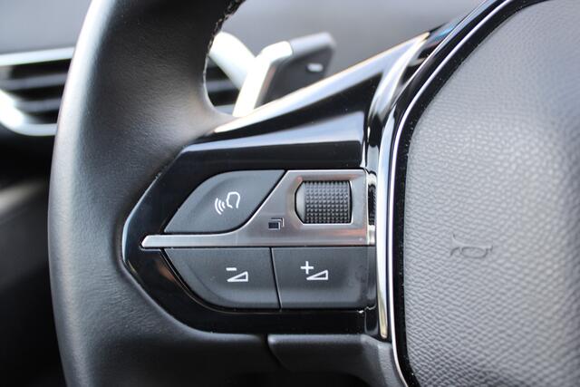 Peugeot 3008 1.6 HYbrid 225 Allure | BLIS | Camera | Cruise control | Navigatie | Trekhaak