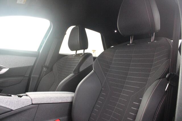 Peugeot 3008 1.2 Hybrid 145PK ALLURE | 360° CAMERA | KEYLESS ENTRY/START | STUUR VERWARMING | ALARM | DODEHOEK DETECTIE | 19" LICHTMETALEN VELGEN | NAVIGATIE | DRAADLOZE APPLE CARPLAY/ANDROID AUTO | ADAPTIVE CRUISE CONTROL | CLIAMTE CONTROL | PARKEERSENSOREN VOOR EN A