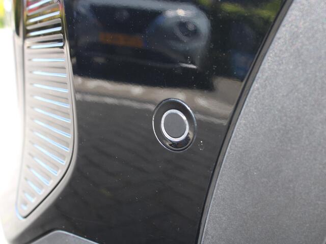 Peugeot 3008 GT 1.6 HYbrid4 300PK EAT8 Automaat Navigatie, Achteruitrijcamera, Panoramadak, Keyless, Parkeersensoren, Apple Carplay, Android Auto