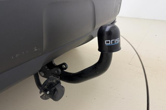 Peugeot 3008 1.6 HYbrid 180 Allure Pack Business | Navigatie | Climate Control | Camera | Full LED | Trekhaak | Stoelverwarming | Apple Carplay/Android Auto | 1e Eigenaar