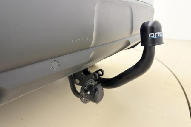 Peugeot 3008 1.6 HYbrid 180 Allure Pack Business | Navigatie | Climate Control | Camera | Full LED | Trekhaak | Stoelverwarming | Apple Carplay/Android Auto | 1e Eigenaar