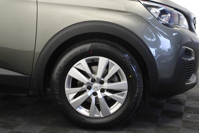Peugeot 3008 1.2 PureTech Blue Lease Executive