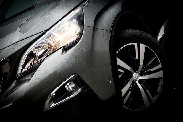 Peugeot 3008 1.2 131 PK Allure Automaat | Clima | Navi | Pdc | Camera | Cruise | | Lmv 18 inch | Led | Dab Audio | Bluetooth | Getint Glas |