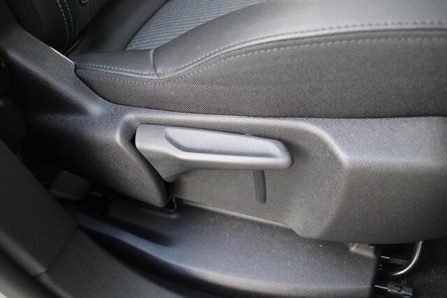 Peugeot 3008 1.6 HYbrid 225 Allure Pack PHEV Automaat Airco Navi Carplay Plug-in