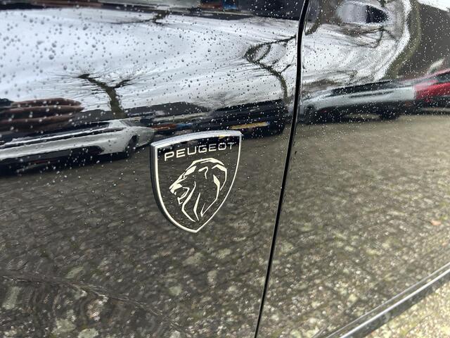 Peugeot 308 SW 1.2 Hybrid 136 e-DCS6 GT | Hybride Automaat | Navigatie | Navigatie | Digitaal Dashboard | 360 Graden Camera | Adaptieve Cruise Control | Dode Hoek detectie | Keyless Entry | Handsfree Kofferklep | Stoelverwarming | Alcantara Interieur | 18" PORTLAND V
